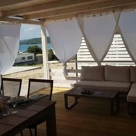 Jacuzzi Holiday House Tisno